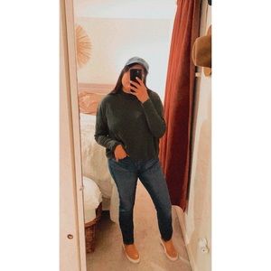 H&M Ribbed Dolamn Sleeve Green Turtleneck Mock neck Shirt Long Sleeves Hunter